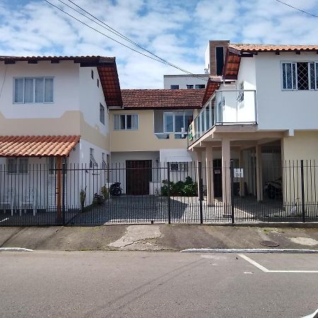 Casa Balneario Camboriu Villa Eksteriør billede